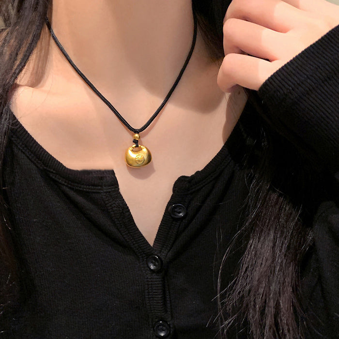 Wholesale Necklace imitation gold pendant alloy accessory