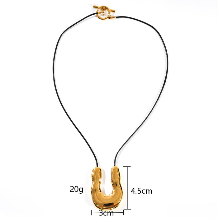 Wholesale High end personalized design stainless steel irregular horseshoe shaped pendant with leather rope necklace wholesale