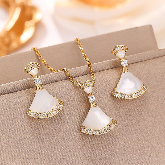 Wholesale high version small skirt necklace earrings clavicle chain fan-shaped white fritillary suit