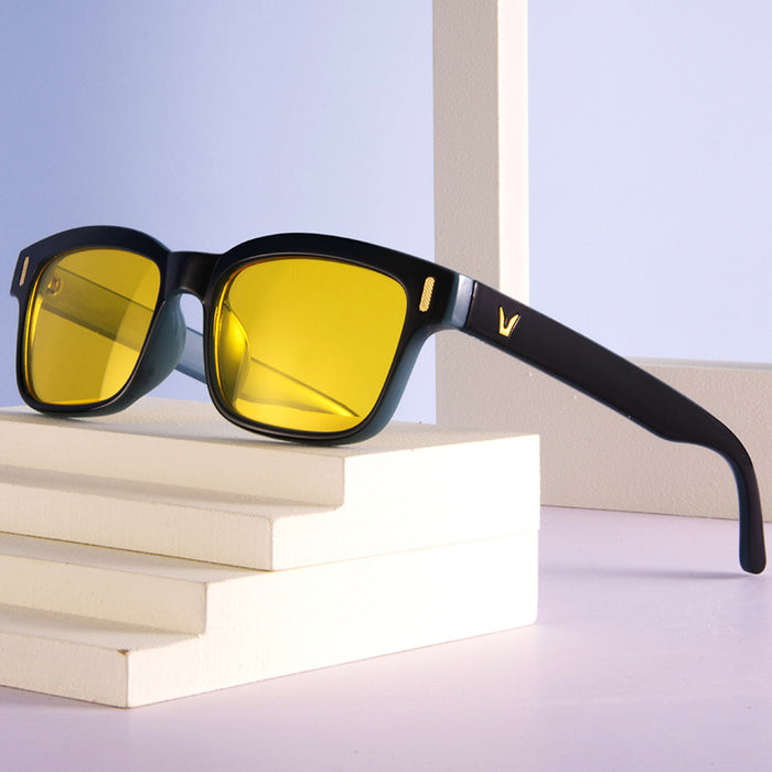 Wholesale Small square box rice nail style personalized sunglasses, UV resistant sunshade glasses, internet famous night vision yellow glasses