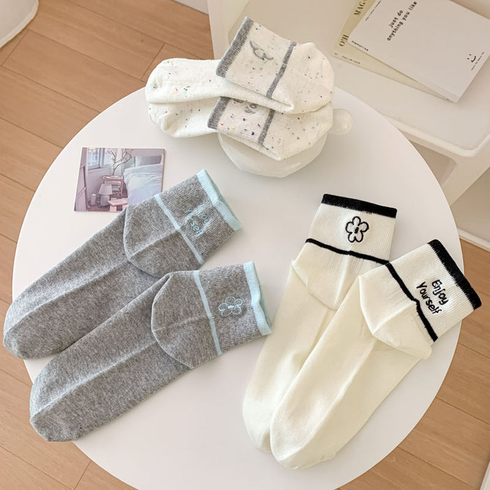 Wholesale Socks short tube flower letter embroidered socks simple and versatile