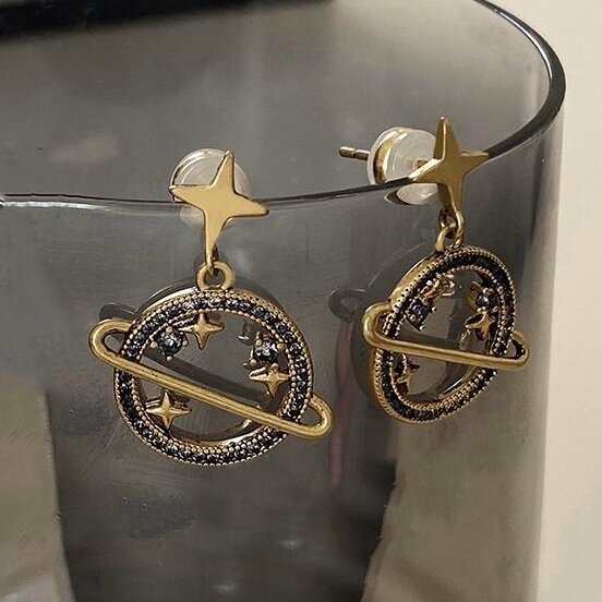 Wholesale Women's Heart Earrings Star Stud Earrings with Enamel Saturn Pendant