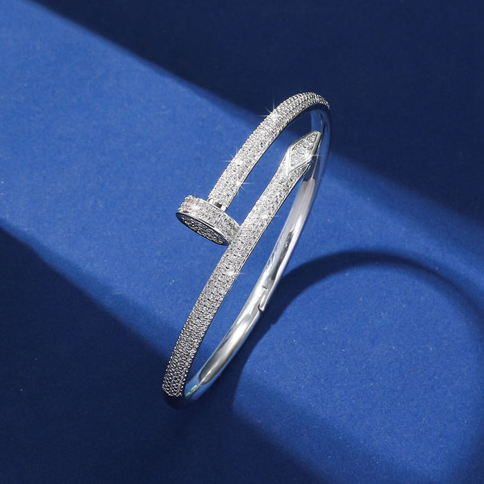 Wholesale Nail full diamond bracelet for women, high-end and personalized, light luxury copper bracelet, classic nail bracelet