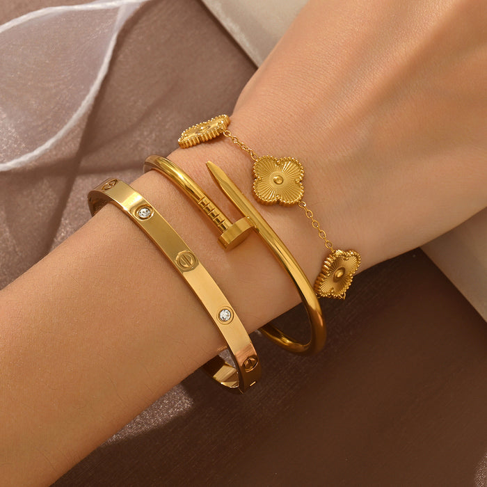 Wholesale Titanium Steel Four Leaf Clover Open Bangle With Crystal Row Stylish Everyday Jewelry Accessory Gift For Women