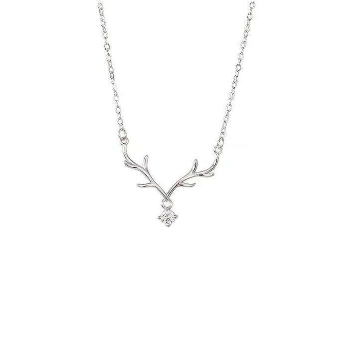 Wholesale Titanium steel necklace, light luxury pendant, versatile and simple collarbone chain