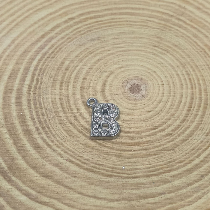 Wholesale Diamond letter pendant personality clavicle chain clothing luggage alloy jewelry accessories