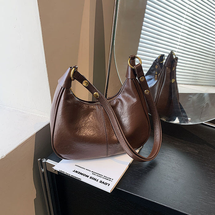 Wholesale Stylish Oil Wax Leather PU Crossbody Bag Urban Simplicity Dumpling Shape Gift