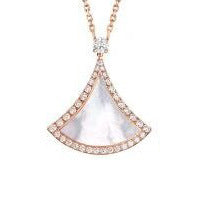 Wholesale Small skirt fan-shaped necklace silver light luxury niche shell