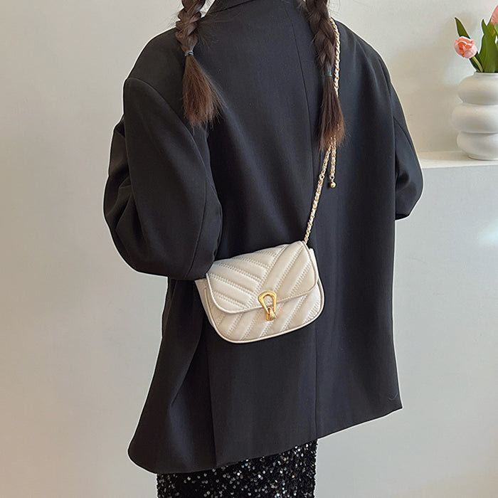 Wholesale Popular small bag new chain simple crossbody bag