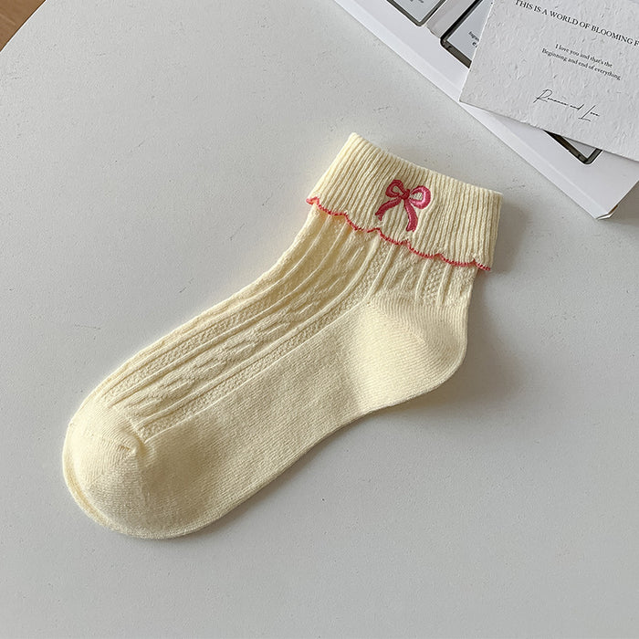 Wholesale Lace bow socks with flared design, short tube socks