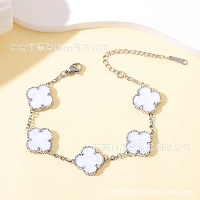 Wholesale titanium steel four-leaf clover bracelet JDC-BT-Modeng002