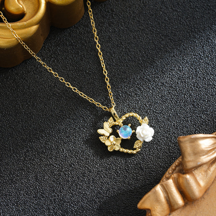 Wholesale Luxury Style Heart-Shaped Flower Necklace