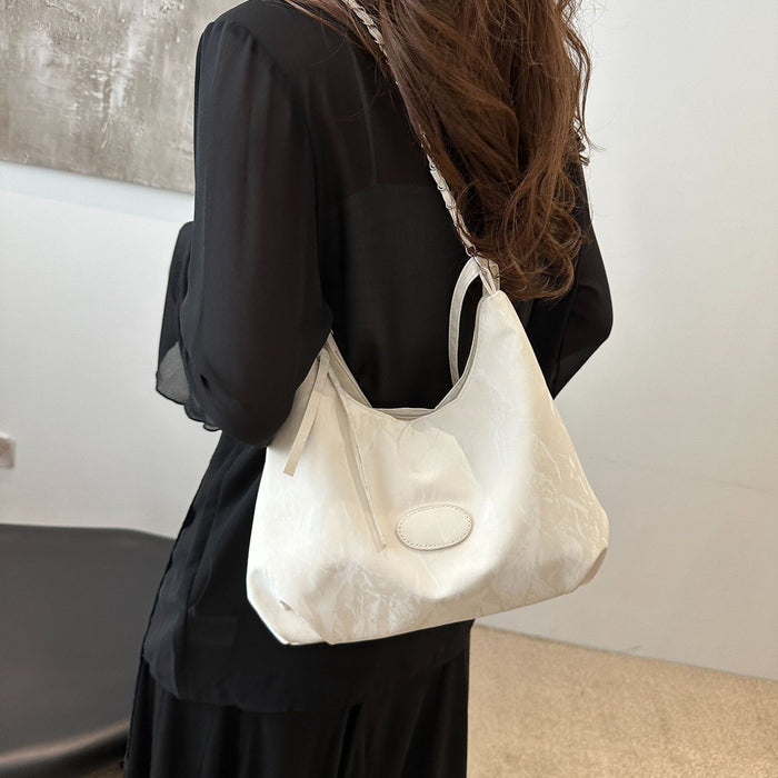 Wholesale Fashion shoulder bag, crossbody bag, simple and casual soft surface, large capacity commuting bag