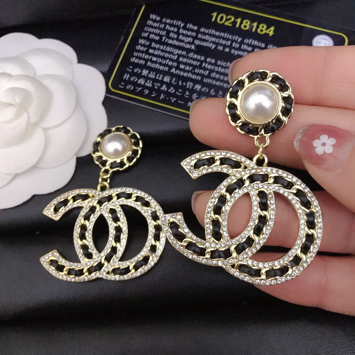 Wholesale Handmade leather full diamond earrings with high-end pendant earrings