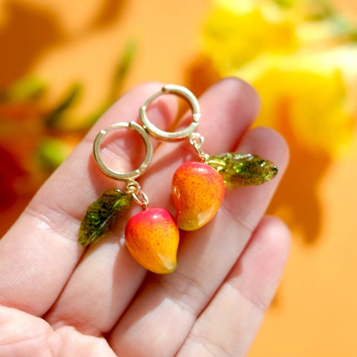 Wholesale Versatile Blue Earrings with High Grade Glazed Color and Dripping Oil, Unique Texture Earrings, Female Enamel, Light Luxury, Retro