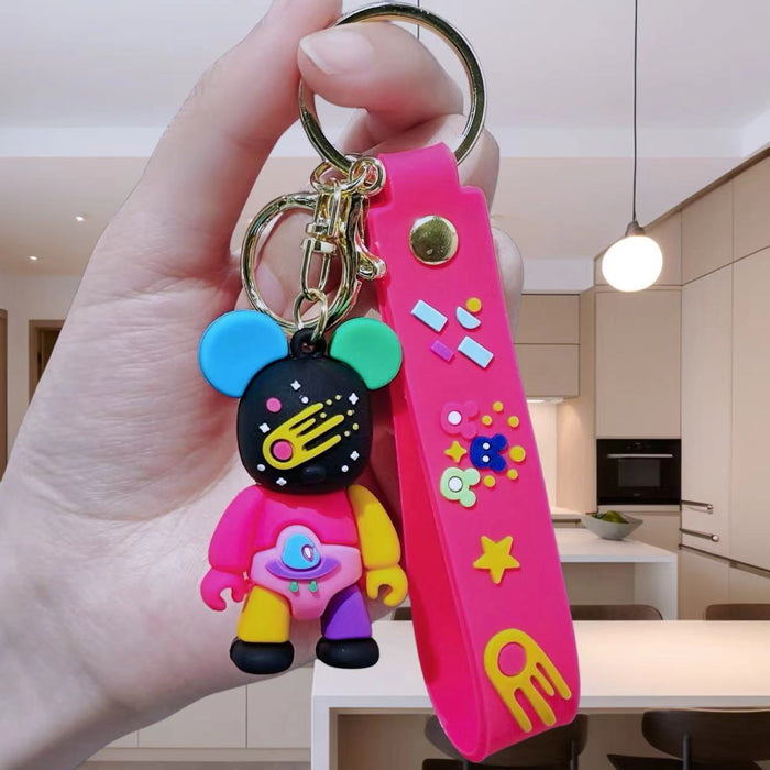 Wholesale Creative keychain cartoon figurine car keychain bag decoration