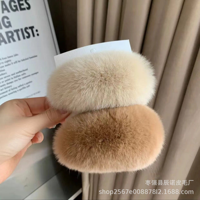 Wholesale Plush hair accessory with oversized cute fur clip