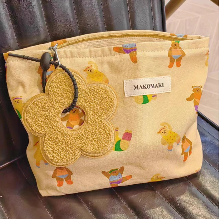 Wholesale Cute teddy bear canvas makeup bag, simple and portable, large capacity skincare storage bag