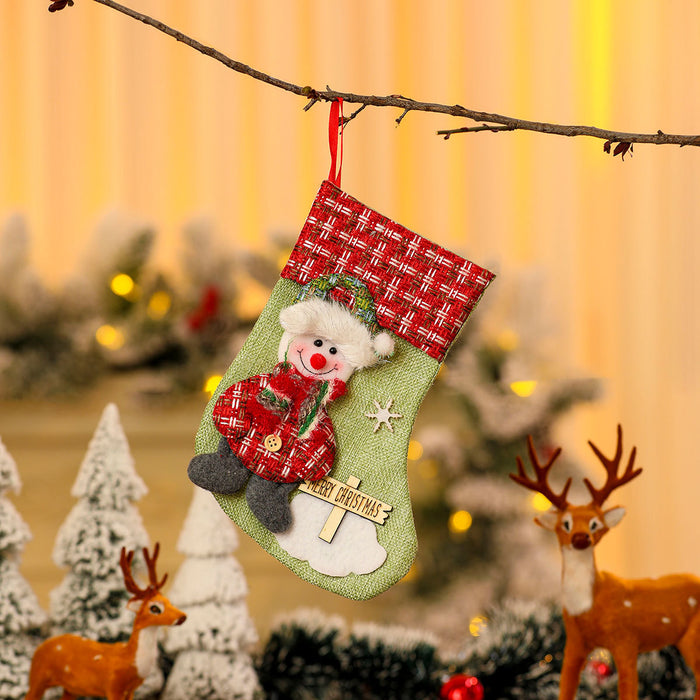 Wholesale Cross-Border New Small Linen Christmas Socks Wooden Sign Cartoon Christmas Socks Candy Bag Gift Bag Small Pendant
