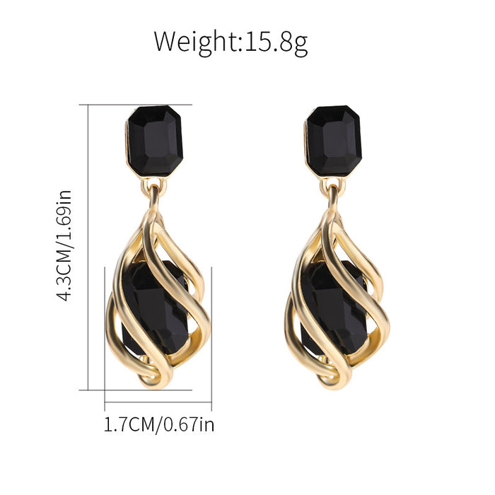 Wholesale Personalized design of jewelry, silver needle zircon earrings, versatile and diamond studded earrings