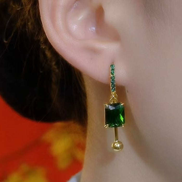 Wholesale High Sense Green Square Zircon Ear Buckle New Explosions Elegant Exquisite Earrings
