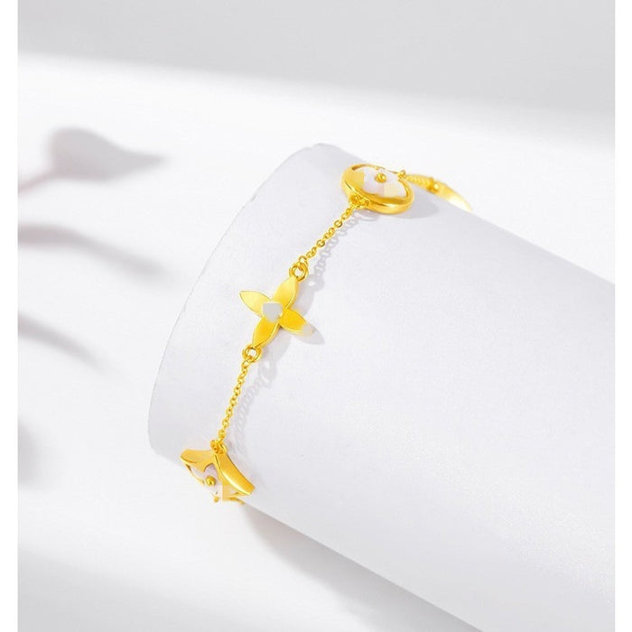 Wholesale Titanium steel clover bracelet, light luxury, versatile, fashionable and personalized