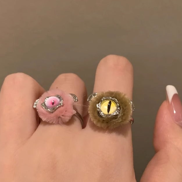 Wholesale Plush one eyed ring with high-end feel for couples, niche couple ring