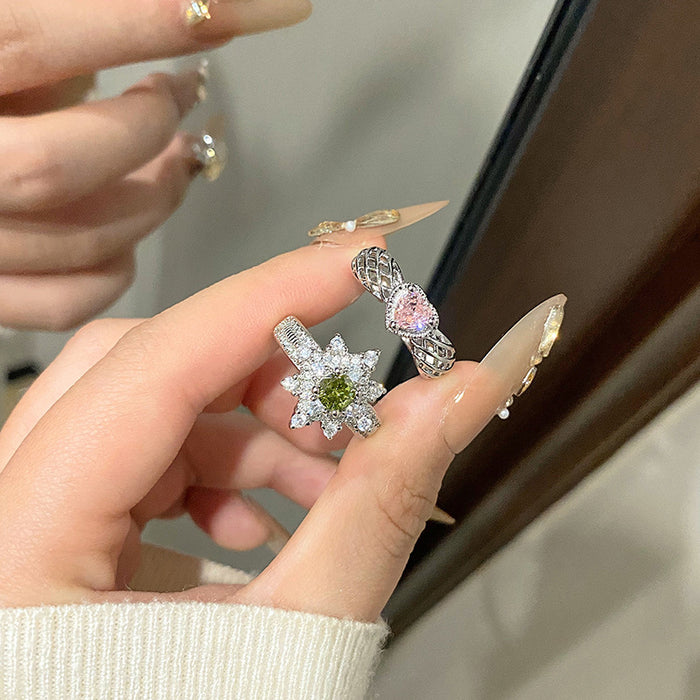 Wholesale Minimalist round bead flower ring with niche design, butterfly purple diamond layered with heart-shaped index finger ring