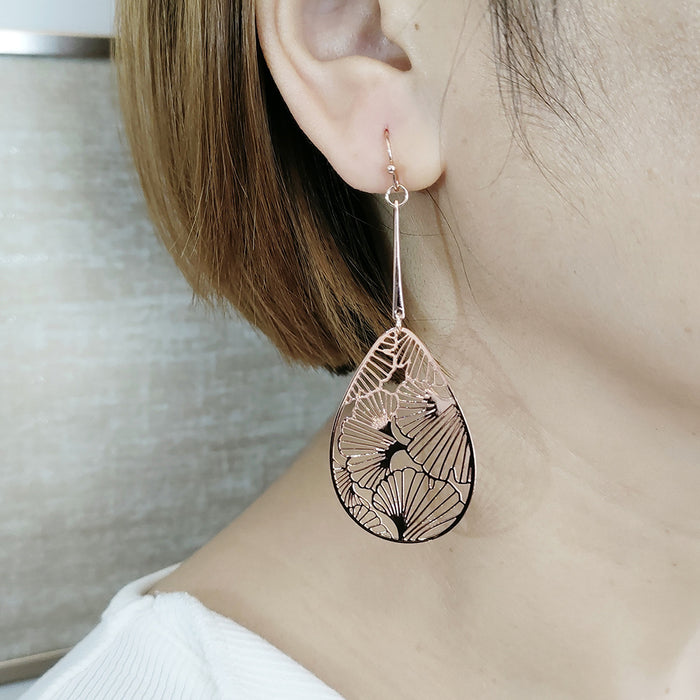 Wholesale Metal copper plate ginkgo leaf pattern hollow out light and thin style retro earrings women's long earrings