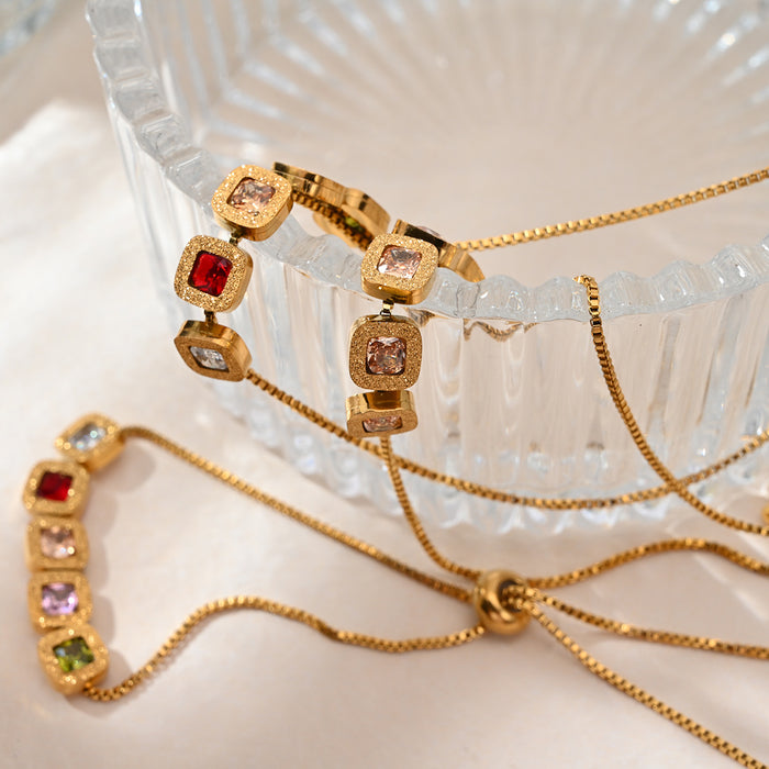 Wholesale High end stainless steel square zirconia adjustable bracelet, simple and luxurious bracelet wholesale