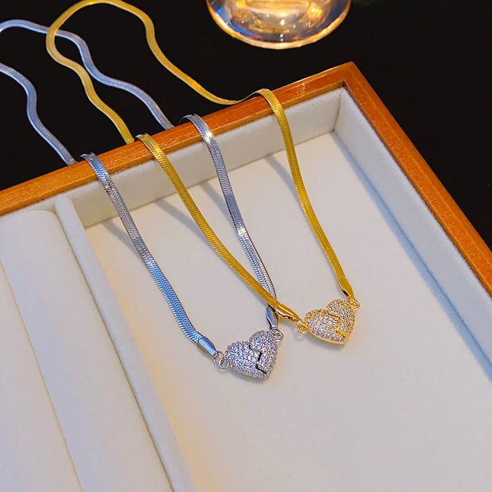 Wholesale Openable Full Diamond Magnet Heart Titanium Steel Necklace JDC-NE-QingYan019