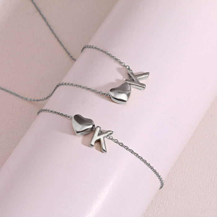Wholesale Clavicle chain jewelry accessory 26 letter heart pendant titanium steel necklace