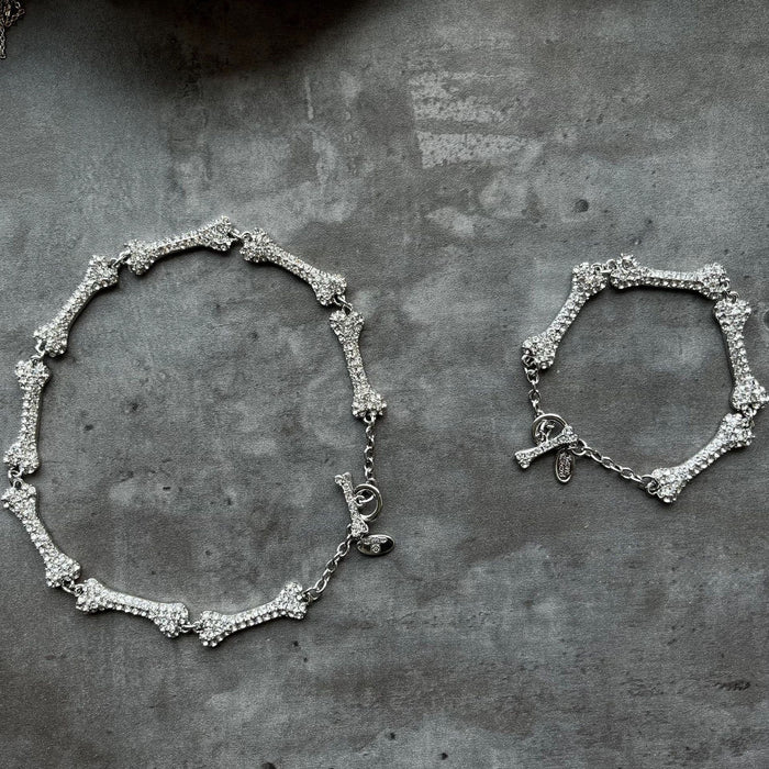 Wholesale Fully encrusted bone-shaped patchwork choker necklace