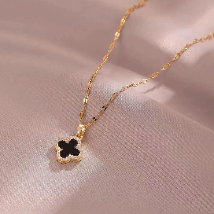 Wholesale Full Diamond Clover Simple Titanium Steel Necklace JDC-NE-JinHui006