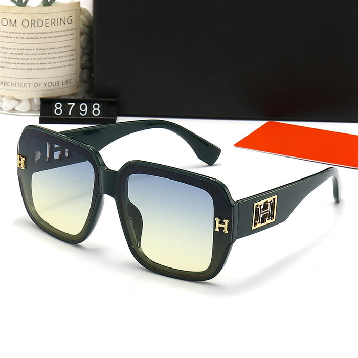 Wholesale New fashionable casual sunglasses, sunglasses, UV resistant glasses