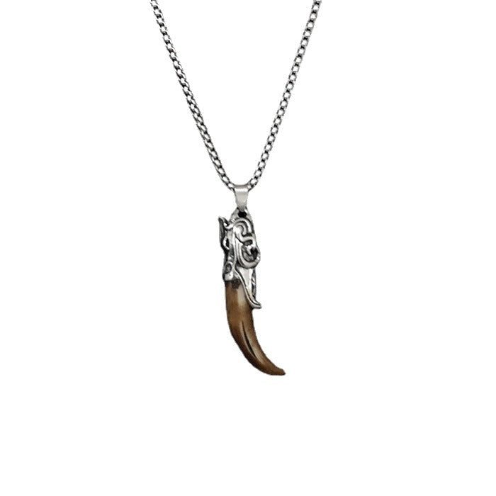 Wholesale Necklace Claw Teeth Jewelry Pendant