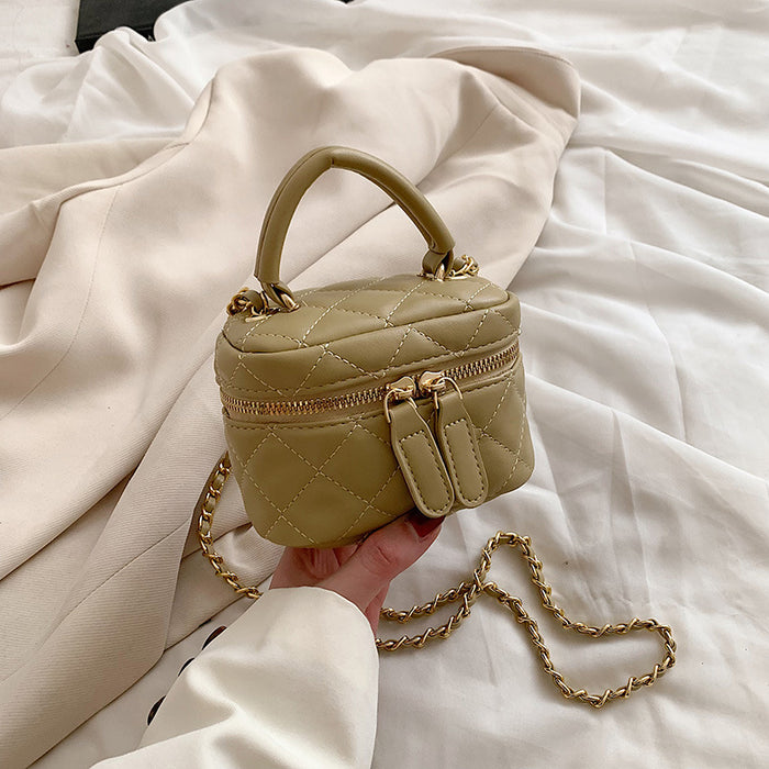 Wholesale New texture embroidered thread mini bucket bag for children, stylish parent-child chain crossbody bag