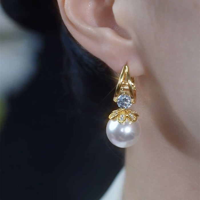 Wholesale Premium Pearl Earrings with Women's Fashion Design and Exquisite Zircon Earrings Buckle