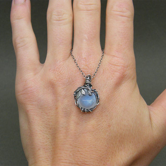 Wholesale Leaf wrapped pendant necklace, vintage imitation moonstone glass jewelry wholesale