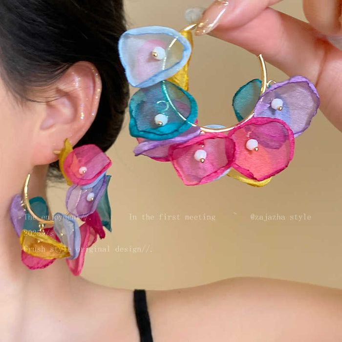 Wholesale Exaggerated earrings, floral earrings, long petal earrings, elegant floral earrings