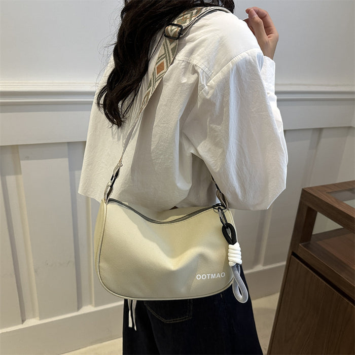 Wholesale Trendy Nylon Pillow Bag Khaki Street Style Shoulder Crossbody Bag Fashion Accessory