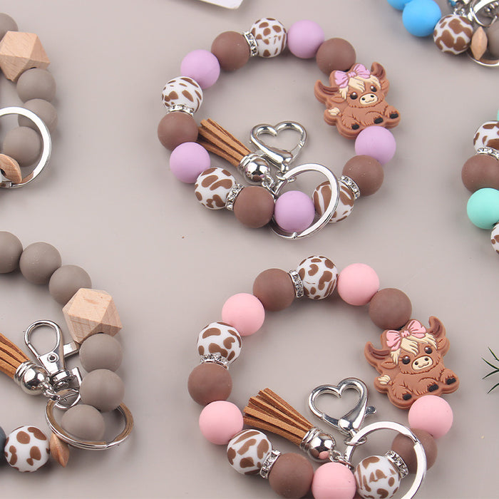 Wholesale Cartoon Cow Consumption Silicone Bracelet Keychain Silicone Handmade Beaded Bracelet