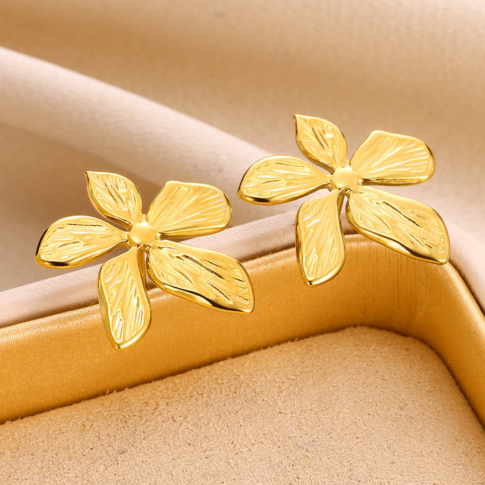 Wholesale Flower DesignEarrings Retro Simple Stainless Steel New Earrings