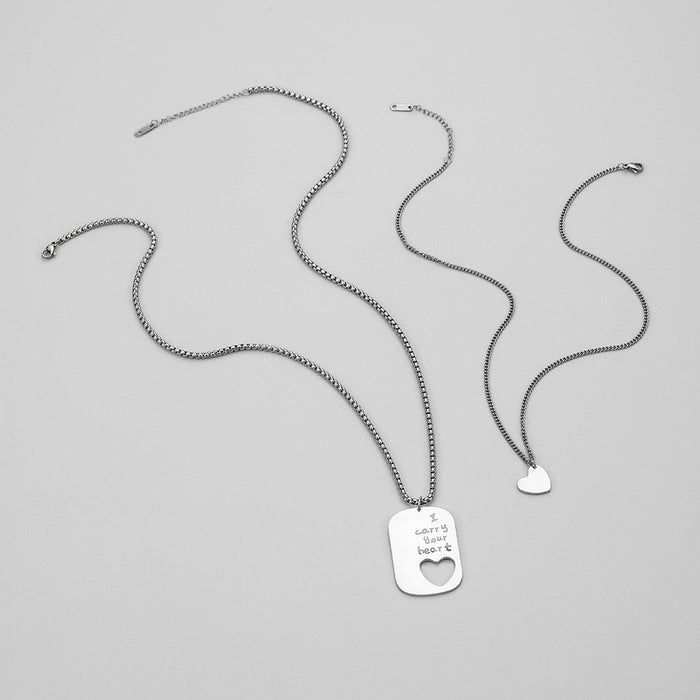 Wholesale Fashionable and versatile new niche titanium steel square brand heart-shaped necklace collarbone chain