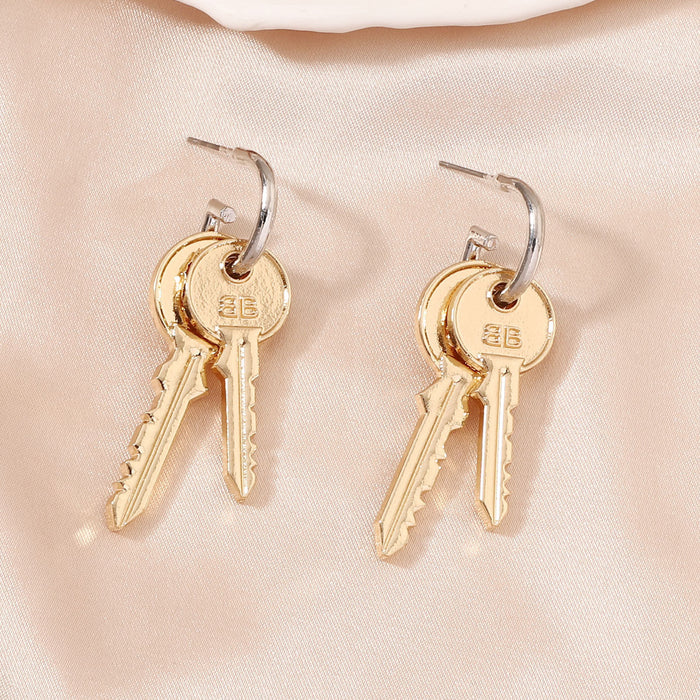 Wholesale Key Shape Zinc Alloy Earrings JDC-ES-YueLi019