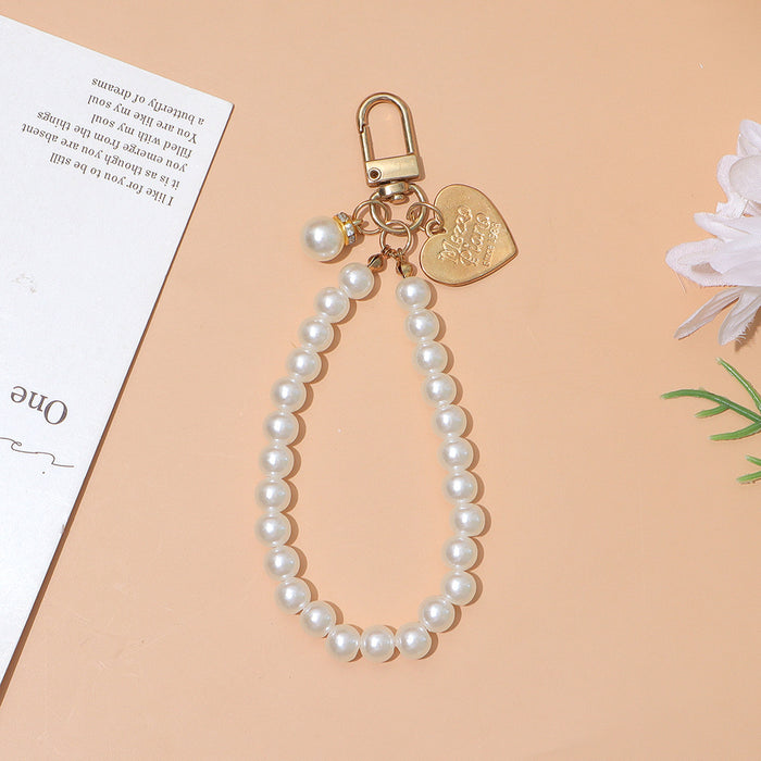 Wholesale Pearl Love Shell Keychain Beaded Hand Chain Key Ring Girl Heart Mobile Phone Bag