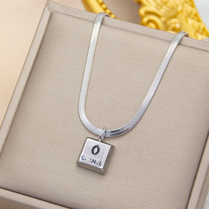 Wholesale Fashion necklace, pull-out collarbone chain, minimalist for women