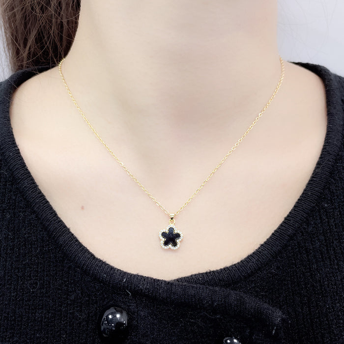 Wholesale Copper Plated 18K Real Gold Full Diamond Four-leaf Clover Pendant Necklace JDC-NE-YinL003