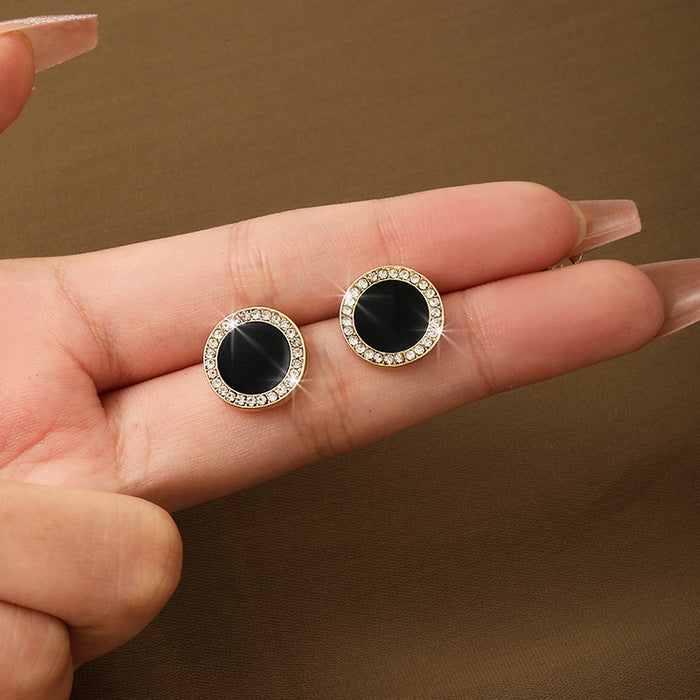 Wholesale Retro luxury temperament, round drip oil earrings, high-end fashion, silver needle earrings, niche