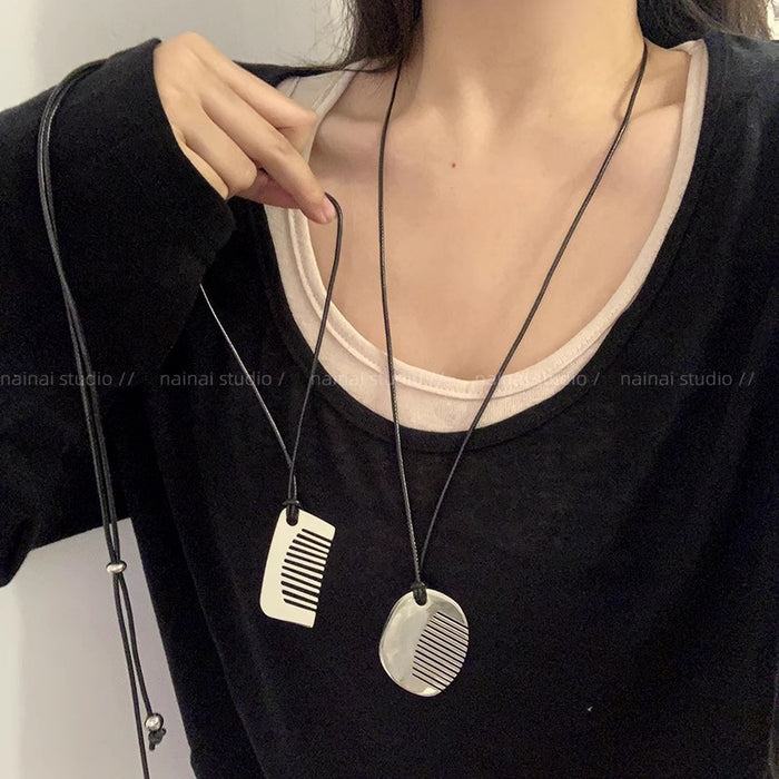 Wholesale silver Comb Pendant Necklace Long Neck Accessories Comb